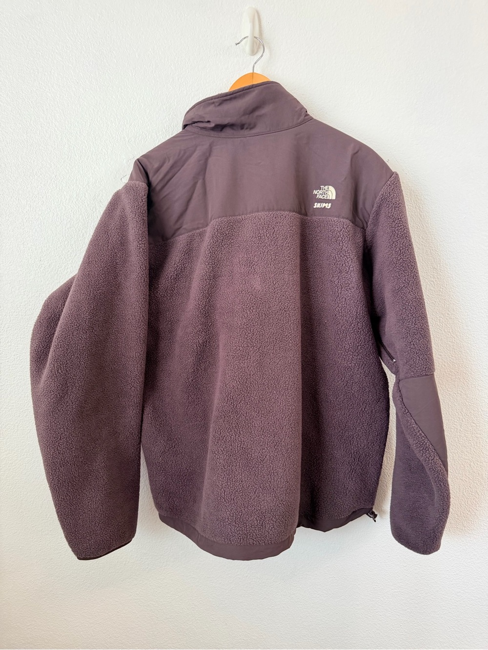 The North Face X Skims 1995 Retro Denali Fleece Jacket Phoenix Size Medium - Picture 5 of 6
